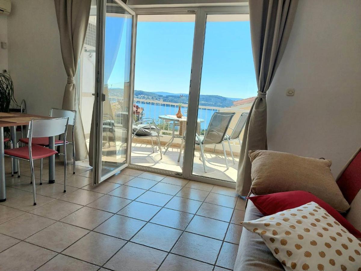 טרוגיר Apartments Jasna מראה חיצוני תמונה