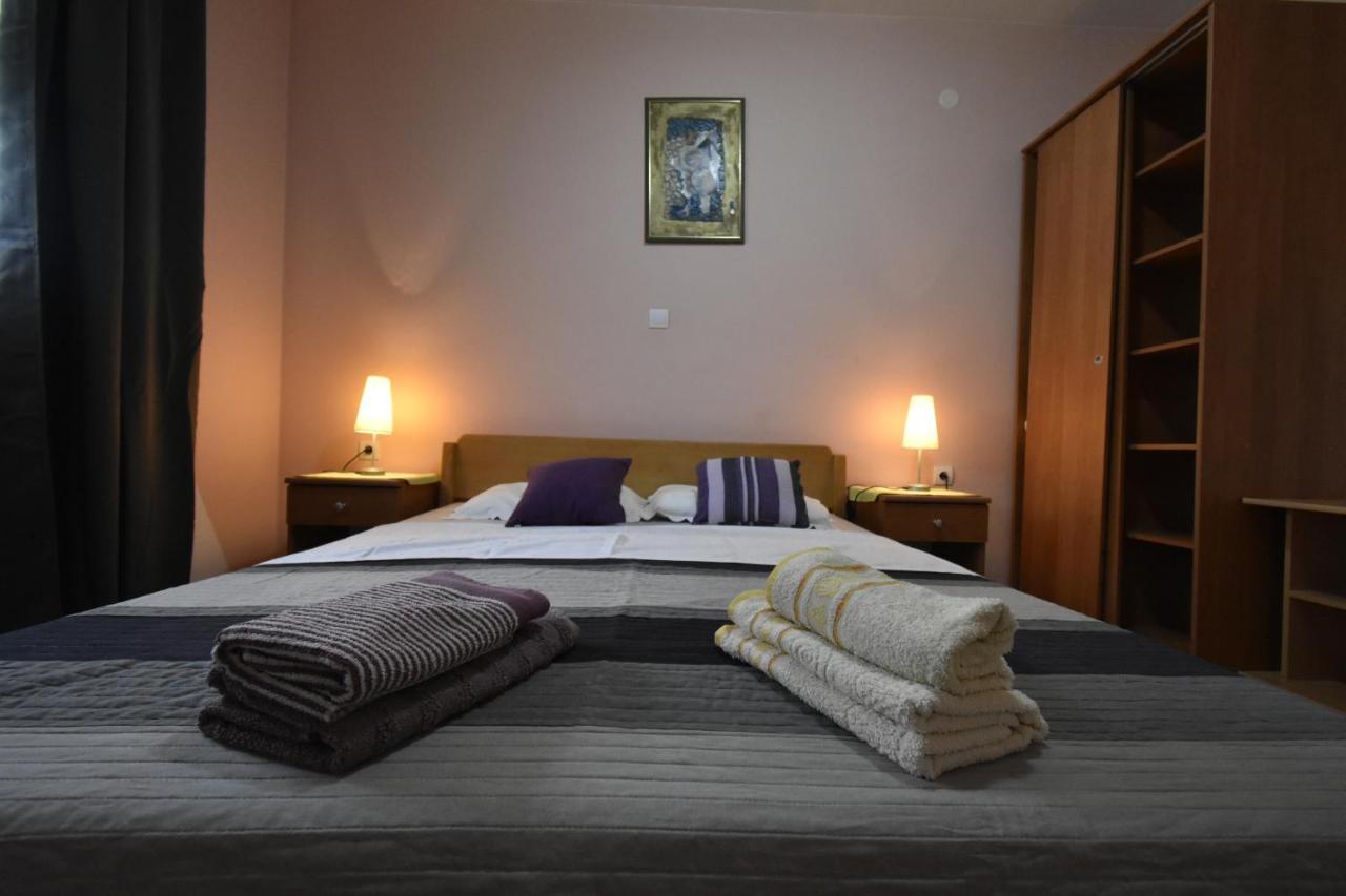 טרוגיר Apartments Jasna מראה חיצוני תמונה
