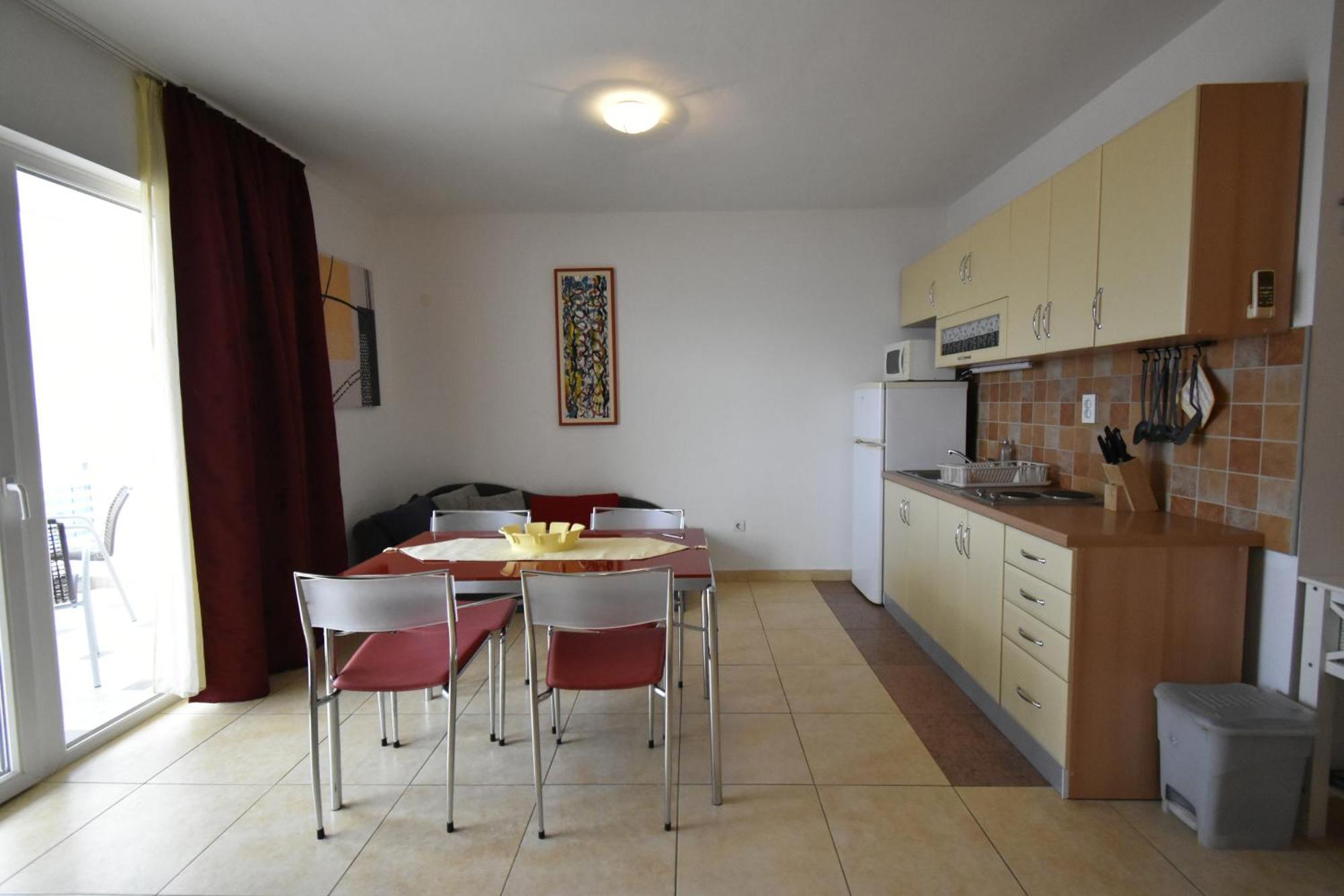 טרוגיר Apartments Jasna מראה חיצוני תמונה
